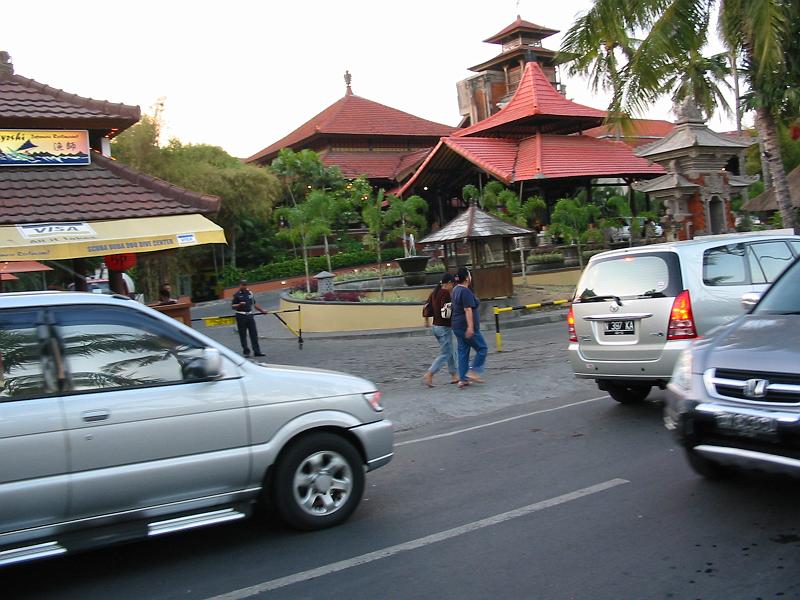 bali-gardens-front.JPG