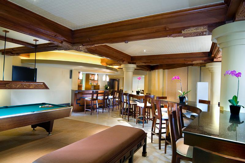 bali-gardens-kori-bar.jpg